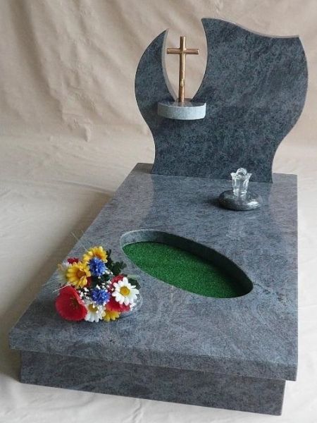 monumento 18